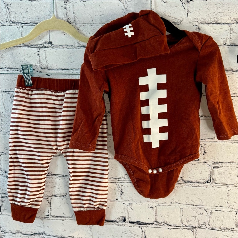 Baby football outfit unknown brand 3 to 6 months. - Picture 1 of 2